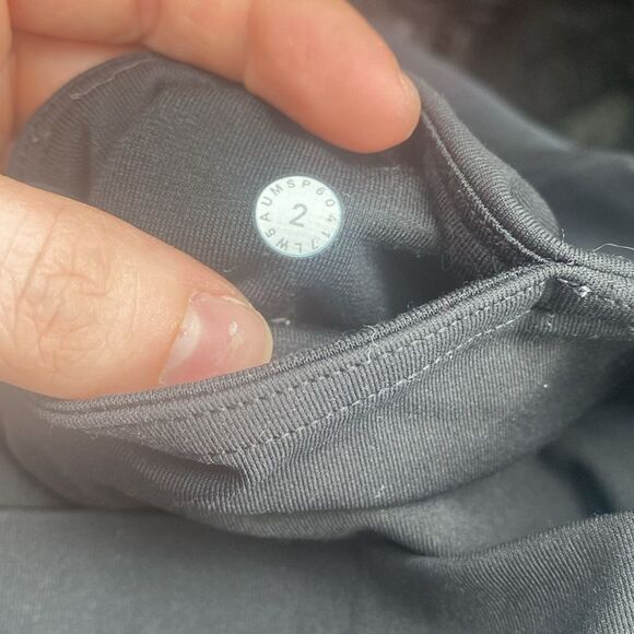 šLululemonāWunder Under Hi-Rise 7/8
Tight (Awaken) 25" - Picture 7 of 9